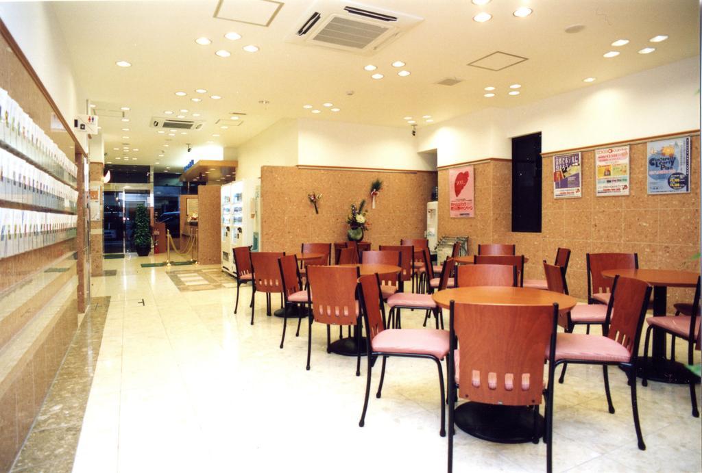 Toyoko Inn Osaka Shinsaibashi Nishi Eksteriør bilde